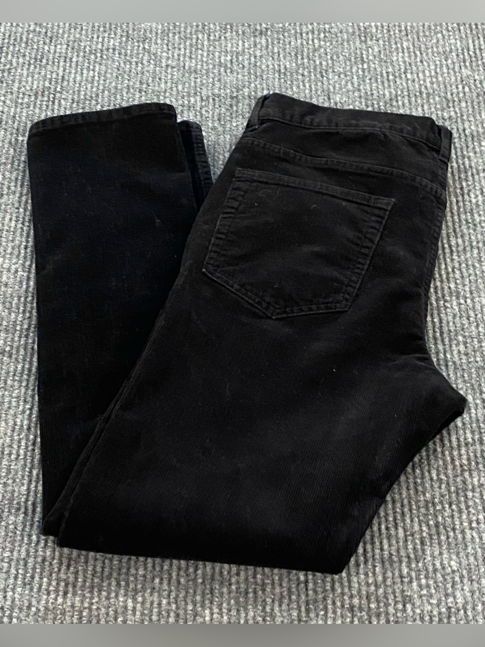 H & M Men’s Black Corduroy Casual Pants Slim Fit  Flat Front 32W